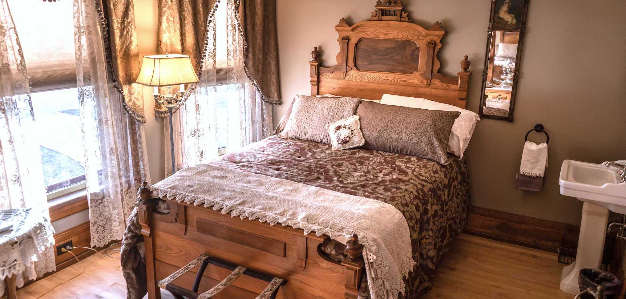 room lodging toll house bed and breakfast